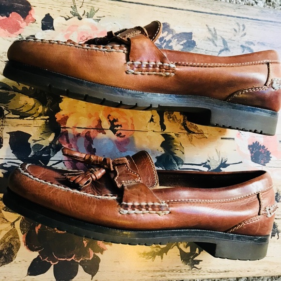 Johnston & Murphy | Men’s Brown Tassel Loafers - Picture 6 of 9